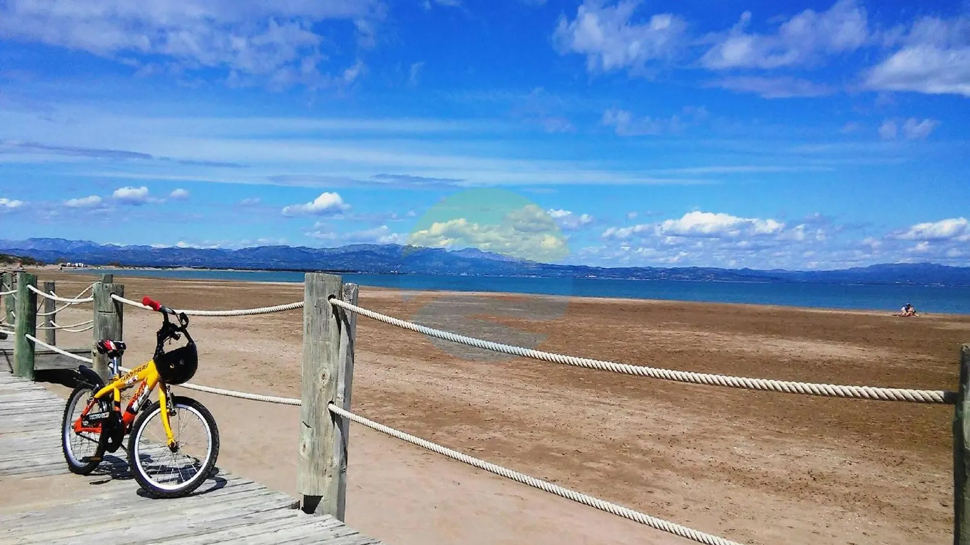 Quet - Casa rural con piscina privada en el Delta del Ebro Deltebre 0*,  España